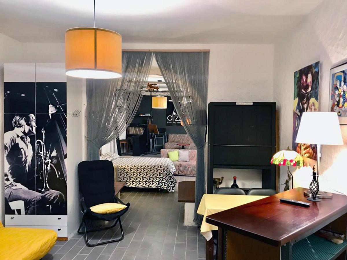 Alloggio Vieste Centro - Dizzy Studio Home Luaran gambar